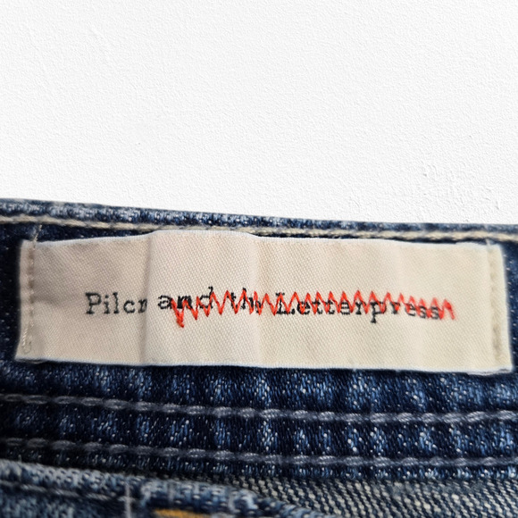 Pilcro Anthropologie Patchwork Mixed Fabric Mid-Rise Straight Leg Jeans Size 27 - Picture 5 of 12